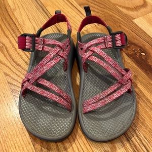 Chaco - girls size 2